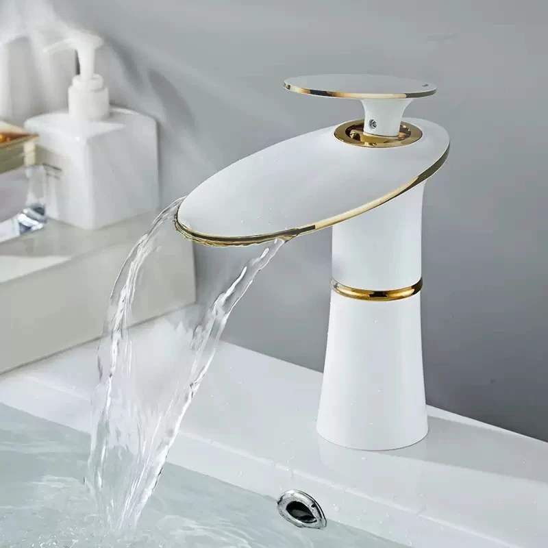Wasserfall-Waschtischarmatur W – Home Hardware Bathroom Faucets Bewertung und Preis